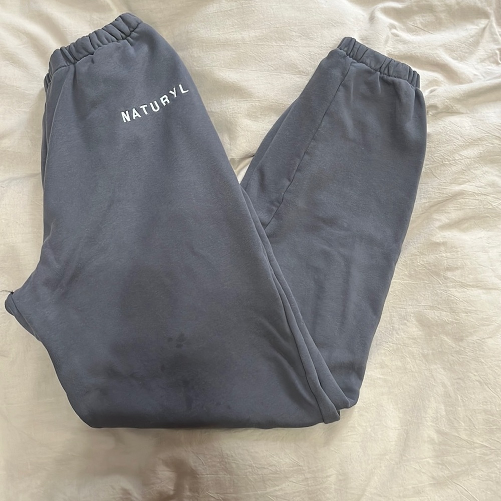 NATURYL unisex sweatpants size M